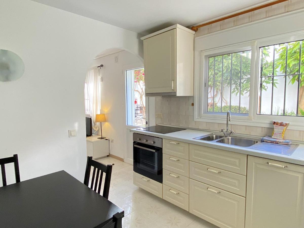 נרחה Villa Sandra Al Fresco Apartment מראה חיצוני תמונה